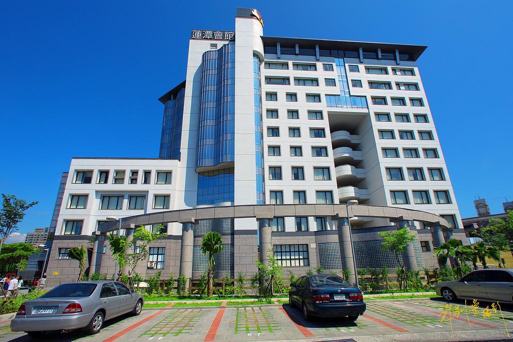Garden Villa Kaohsiung Exterior photo